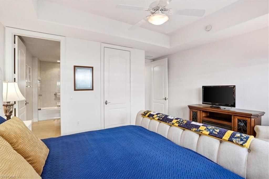 587 Avellino Isles Cir , Unit 23101, Naples, FL 34119 Photo