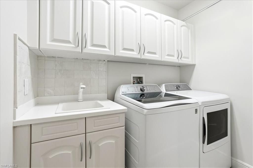 587 Avellino Isles Cir , Unit 23101, Naples, FL 34119 Photo