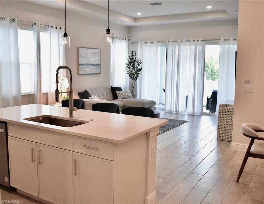 9175 Cayman Dr , Naples, FL 34114 Photo