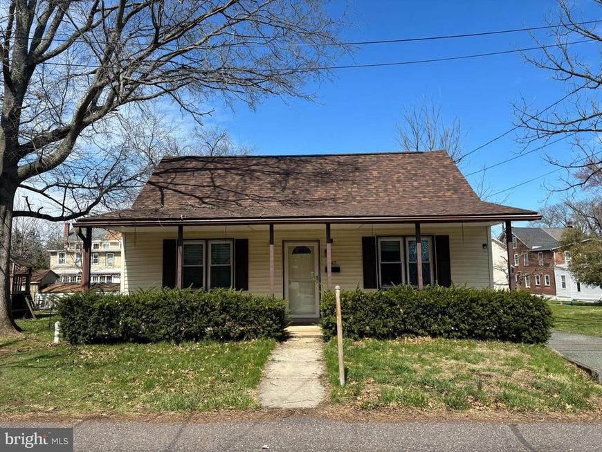 547 Broad Street , Spring City, PA 19475 Main Photo