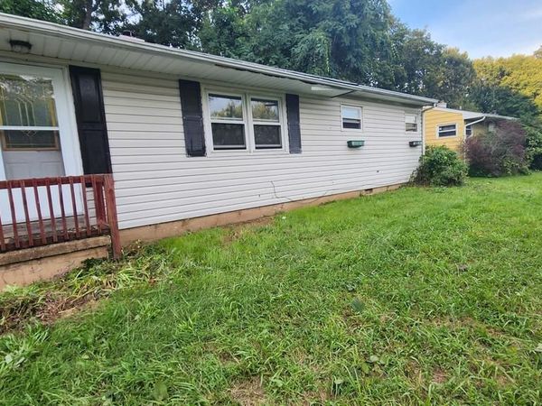 55 SAINT JOHN DRIVE, WILMINGTON, DE 19808