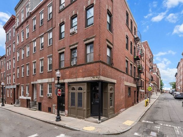 199 Salem St, Unit 3, Boston, MA 02113