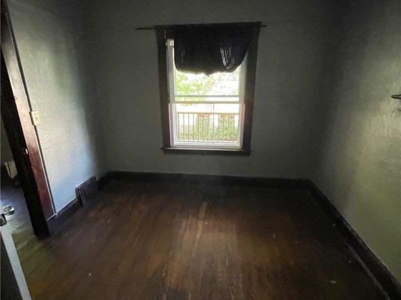 3069 W 105th Street , Cleveland, OH 44111 Photo 10