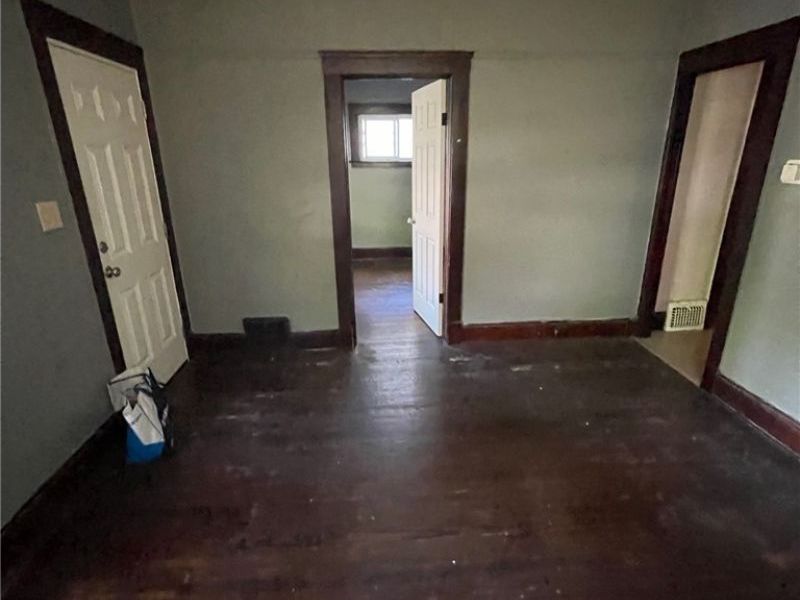 3069 W 105th Street , Cleveland, OH 44111 Photo 13