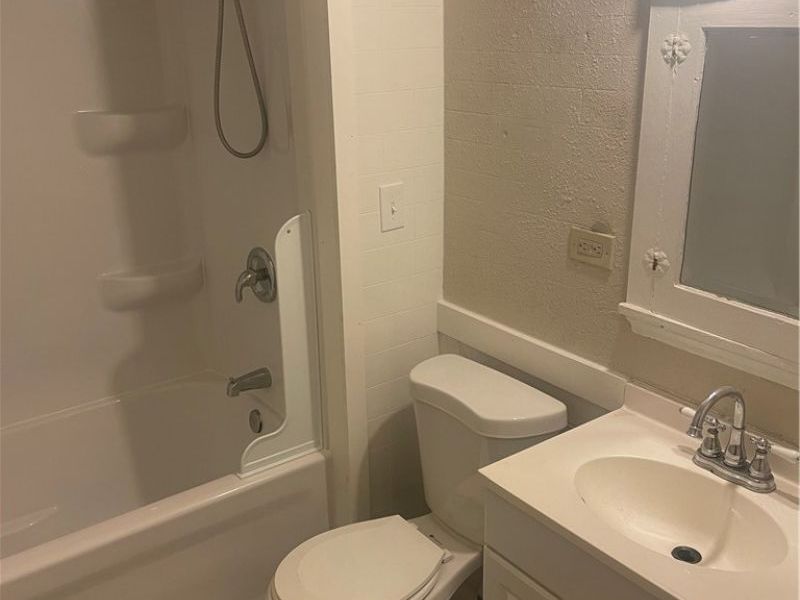 3069 W 105th Street , Cleveland, OH 44111 Photo 14