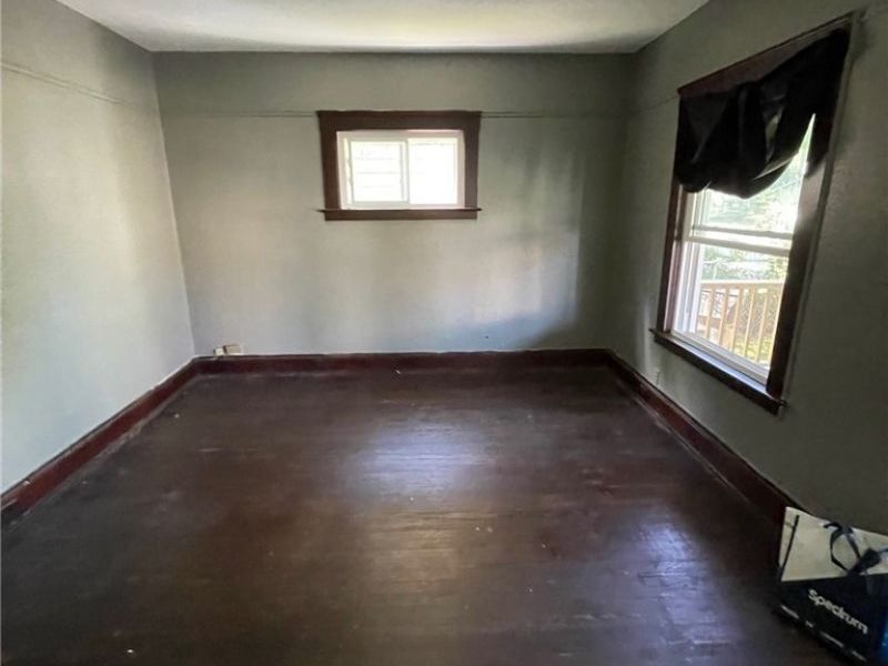 3069 W 105th Street , Cleveland, OH 44111 Photo 3