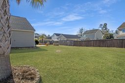 408 Lakewind Drive photo 4