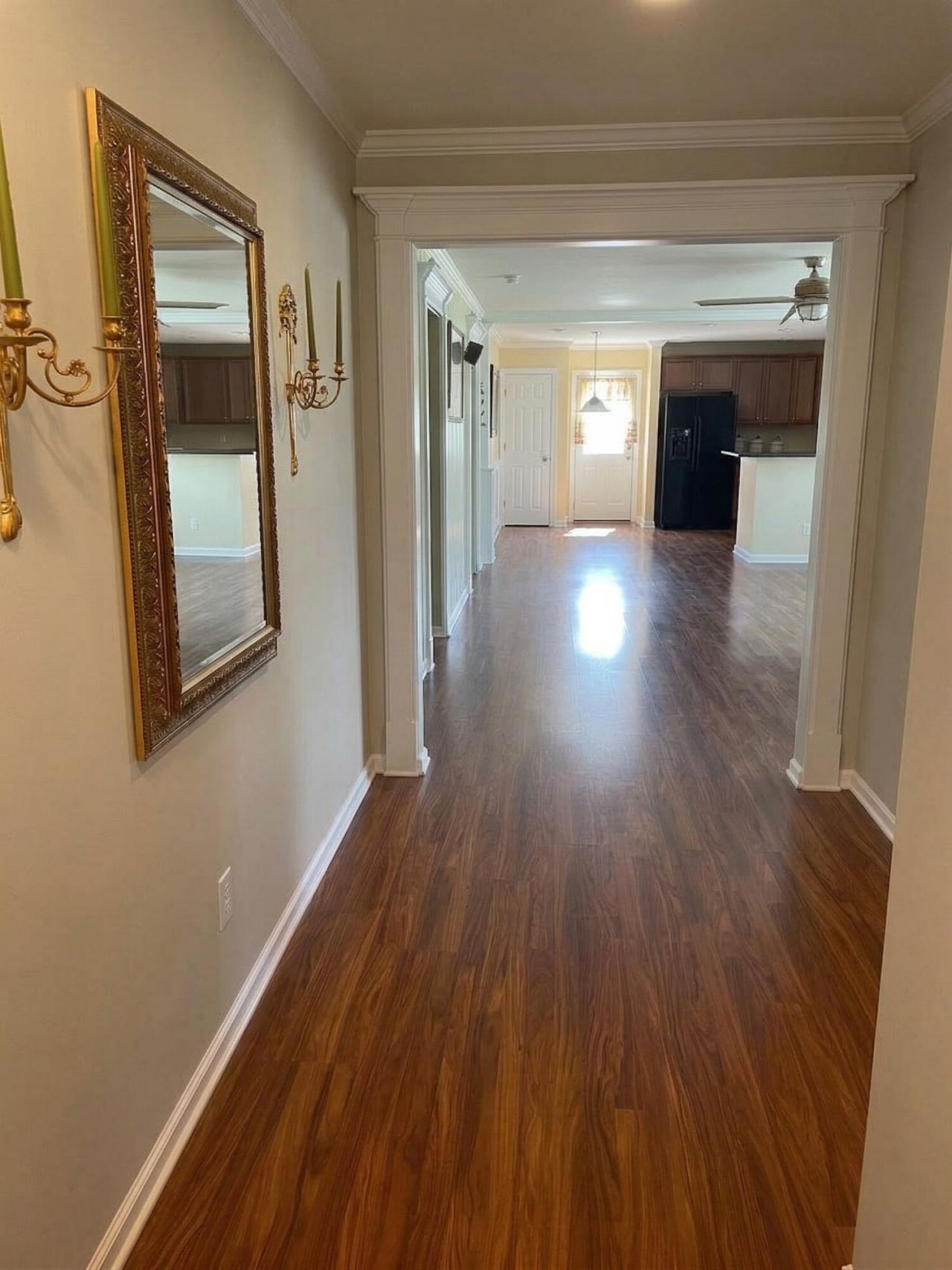 408 Lakewind Drive Photo 8