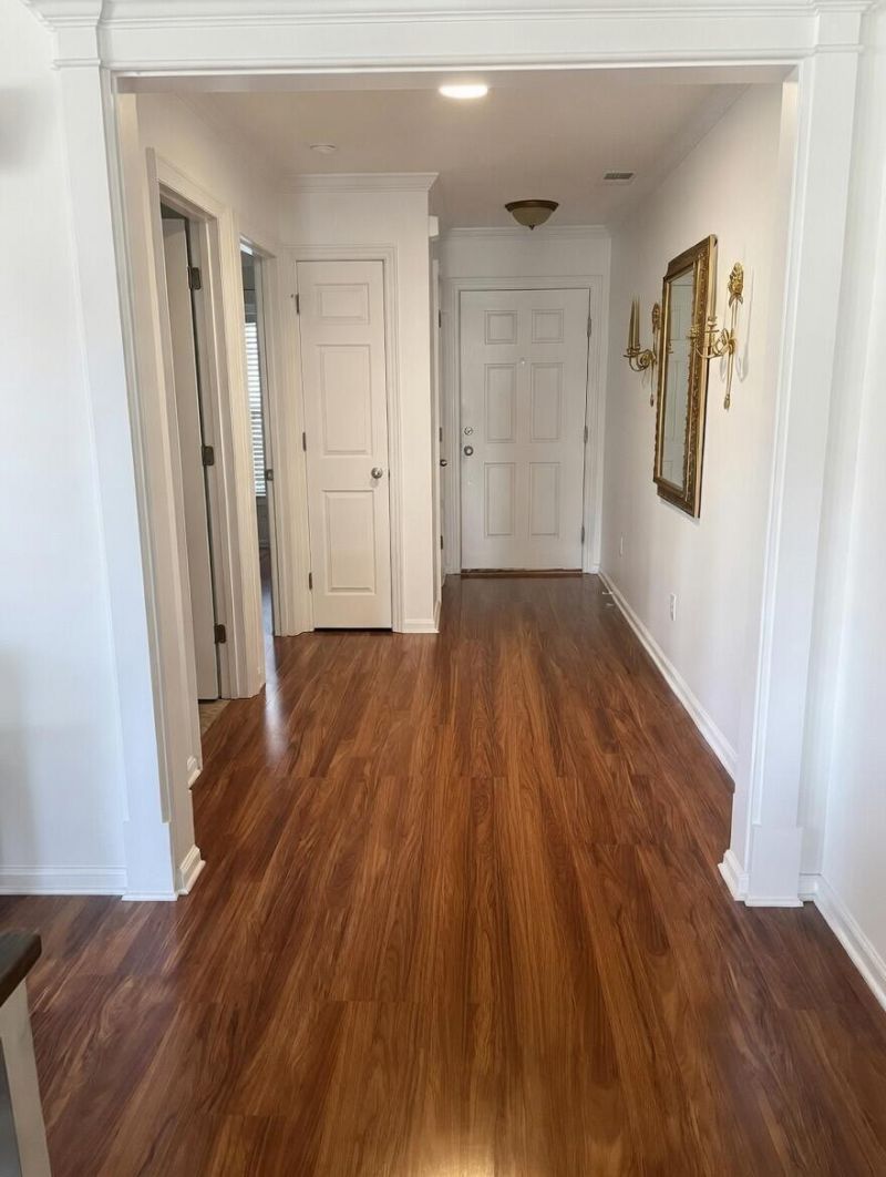 408 Lakewind Drive Photo 9