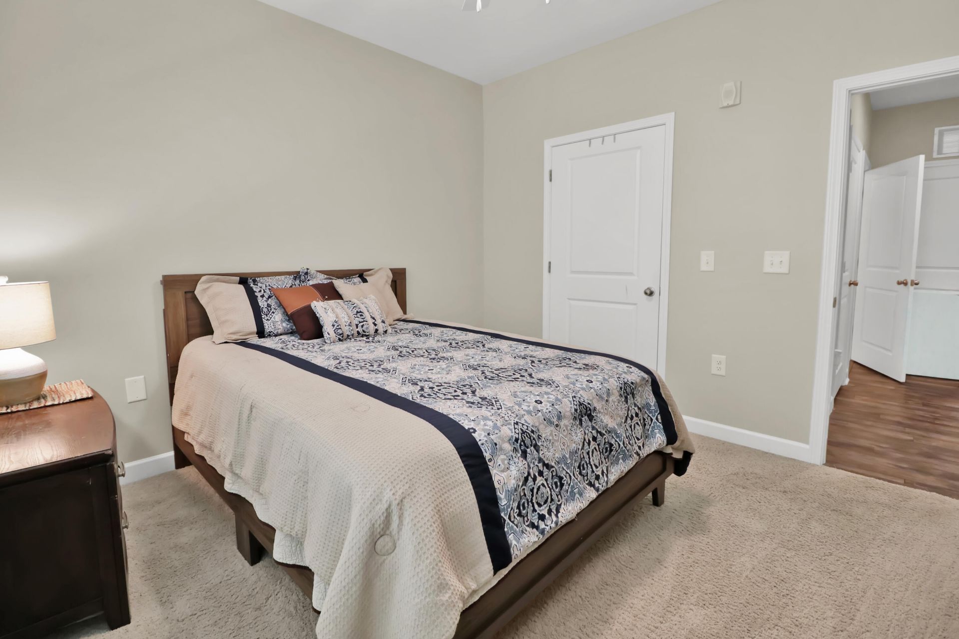 7403 Bowen Corner Avenue Photo 25