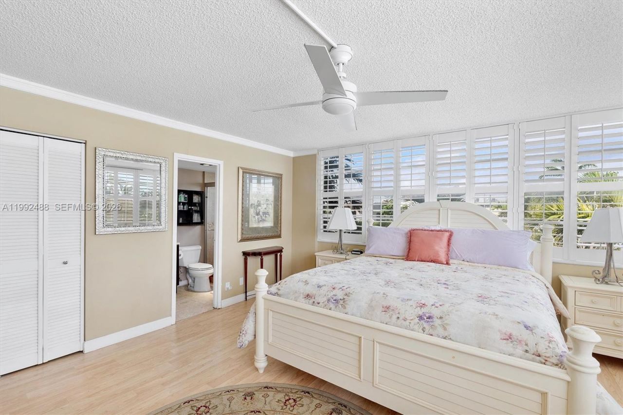 2100 Sans Souci Blvd , Unit B111, North Miami, FL 33181 Photo