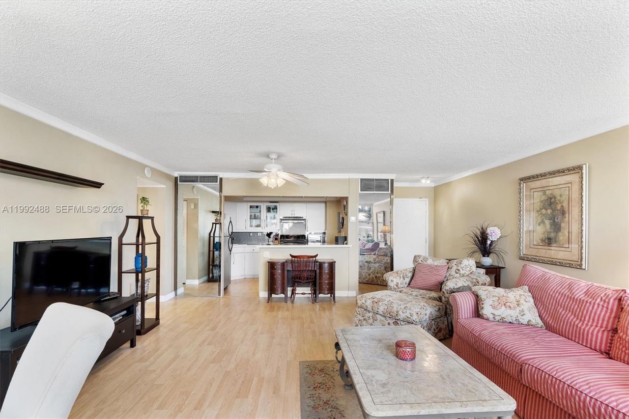 2100 Sans Souci Blvd , Unit B111, North Miami, FL 33181 Photo