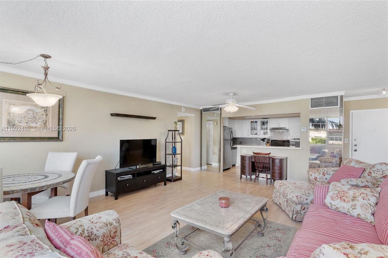 2100 Sans Souci Blvd , Unit B111, North Miami, FL 33181 Photo