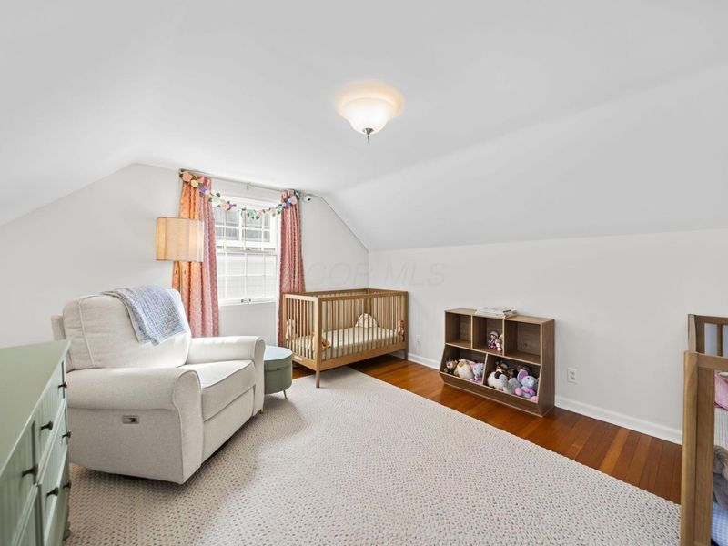 94 W Riverglen Drive, Columbus, OH 43085 Photo 34