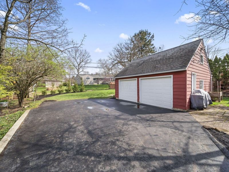 94 W Riverglen Drive, Columbus, OH 43085 Photo 46