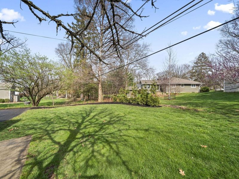 94 W Riverglen Drive, Columbus, OH 43085 Photo 53