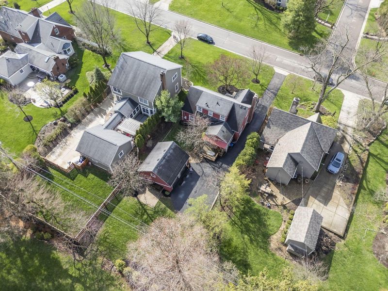 94 W Riverglen Drive, Columbus, OH 43085 Photo 56