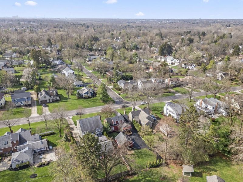 94 W Riverglen Drive, Columbus, OH 43085 Photo 59