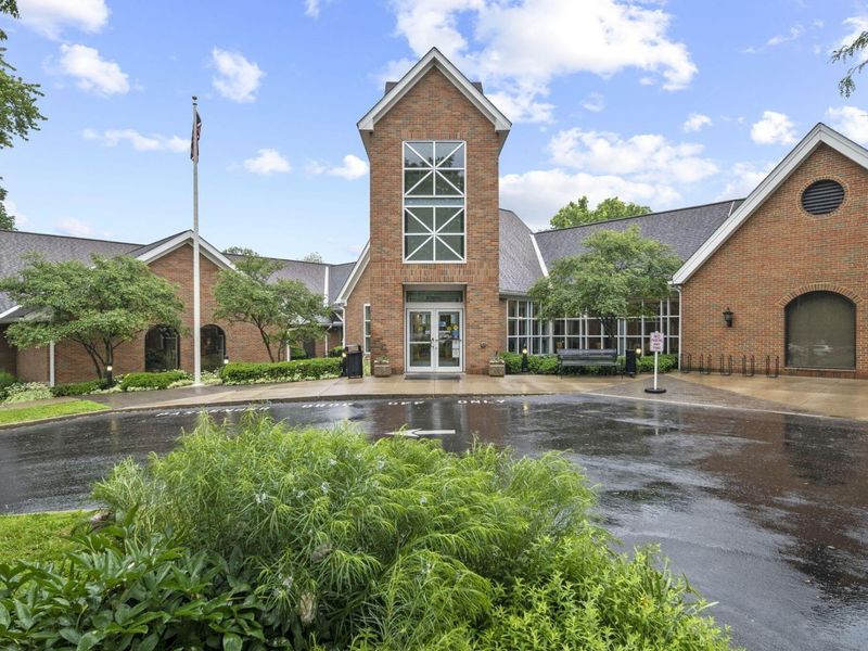 94 W Riverglen Drive, Columbus, OH 43085 Photo 69