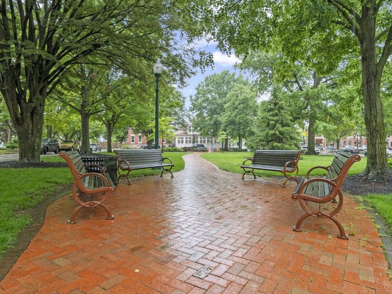 94 W Riverglen Drive, Columbus, OH 43085 Photo 73