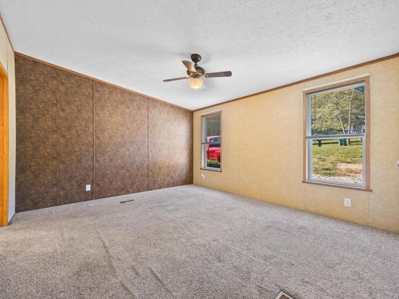 9176 Baker Road NE, Saint Louisville, OH 43071 Photo 19