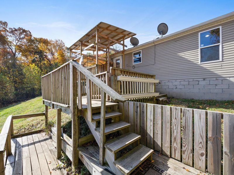 9176 Baker Road NE, Saint Louisville, OH 43071 Photo 43