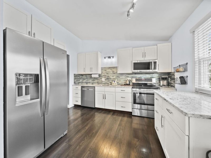 6645 Brock Street, Dublin, OH 43017 Photo 9