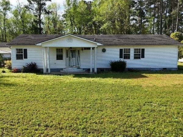 5947 Old Nichols Hwy., Mullins, SC 29574
