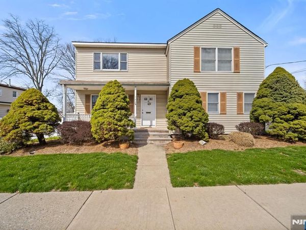 125 Merritt Avenue, BERGENFIELD, NJ 07621