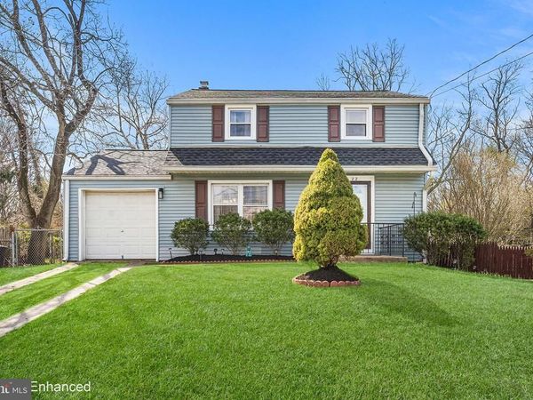 22 ROSE LANE, BURLINGTON TOWNSHIP, NJ 08016