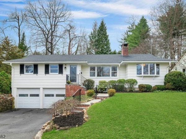 51 Albright Circle, Madison, NJ 07940