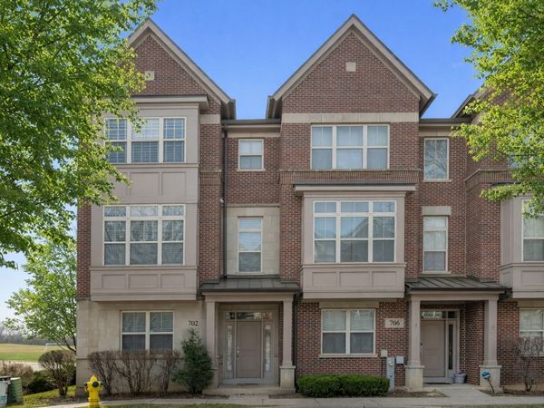 702 N KEYSTONE Lane , Vernon Hills, IL 60061