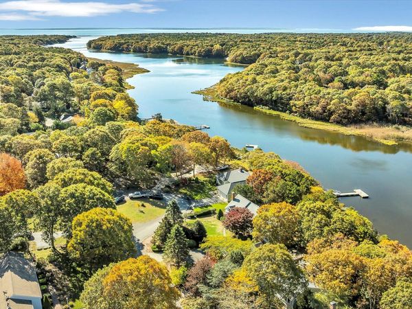 73 Ennsbrook Drive, East Falmouth, MA 02536