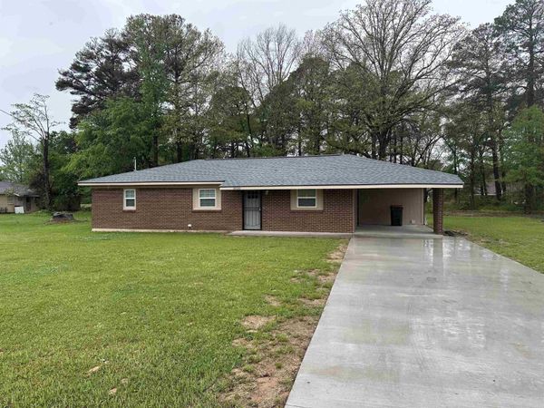 3020 S Fir Street , Pine Bluff, AR 71602