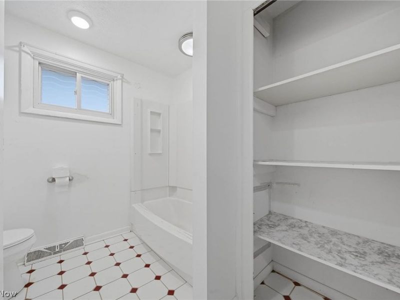 3770 Dotwood Street NW, North Canton, OH 44720 Photo 35