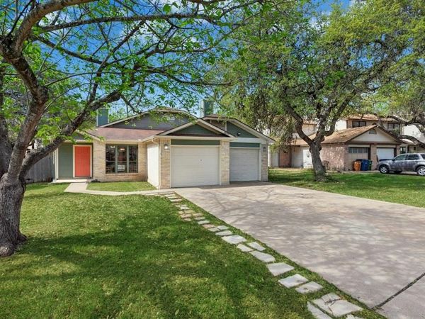 2637 Alcott LN, Austin, TX 78748
