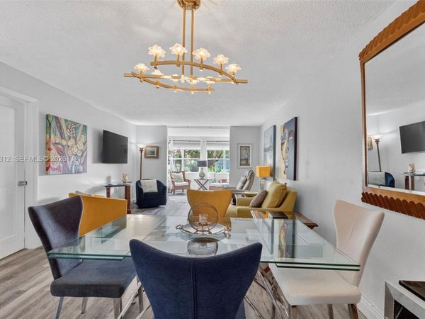 9821 Sunrise Lakes Blvd , Unit 107, Sunrise, FL 33322