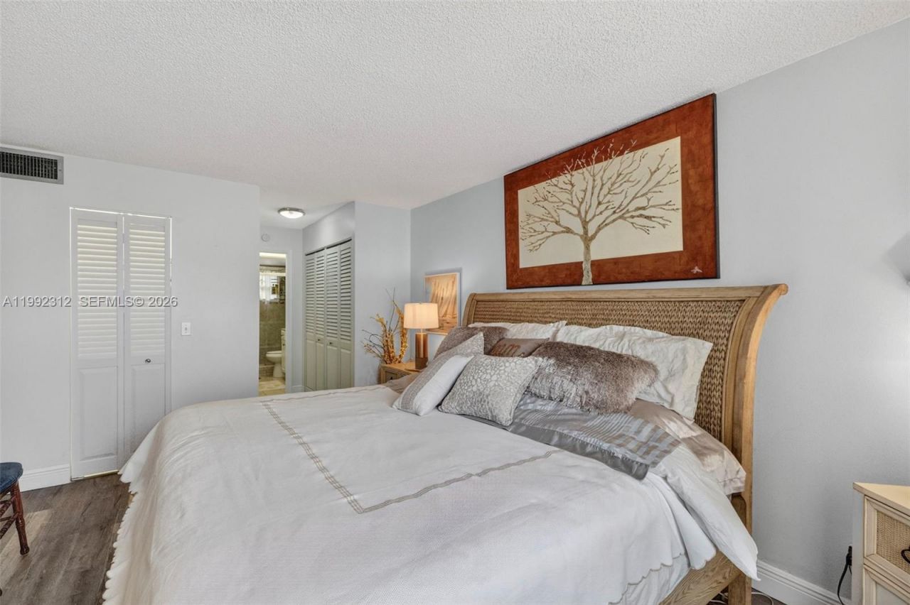 9821 Sunrise Lakes Blvd , Unit 107, Sunrise, FL 33322 Photo