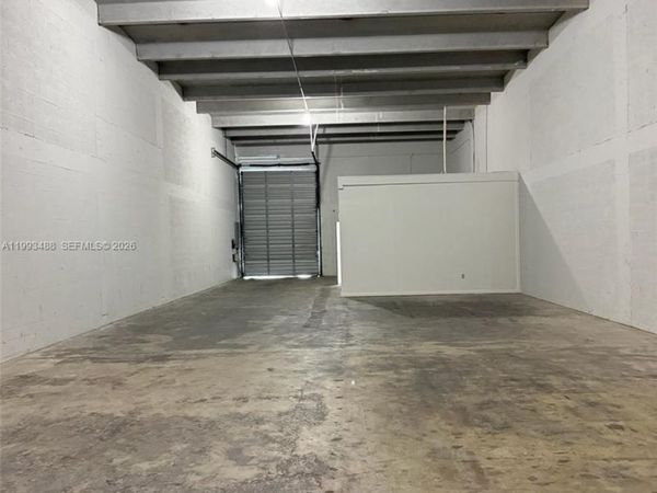 Unit 32, Medley, FL 33166