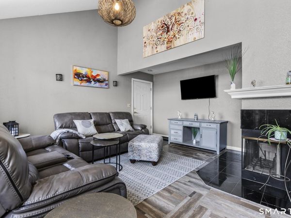 79 Carriage Crossing, Unit 79, Middletown, CT 06457