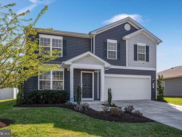 9 E FAIRFAX STREET, BERRYVILLE, VA 22611