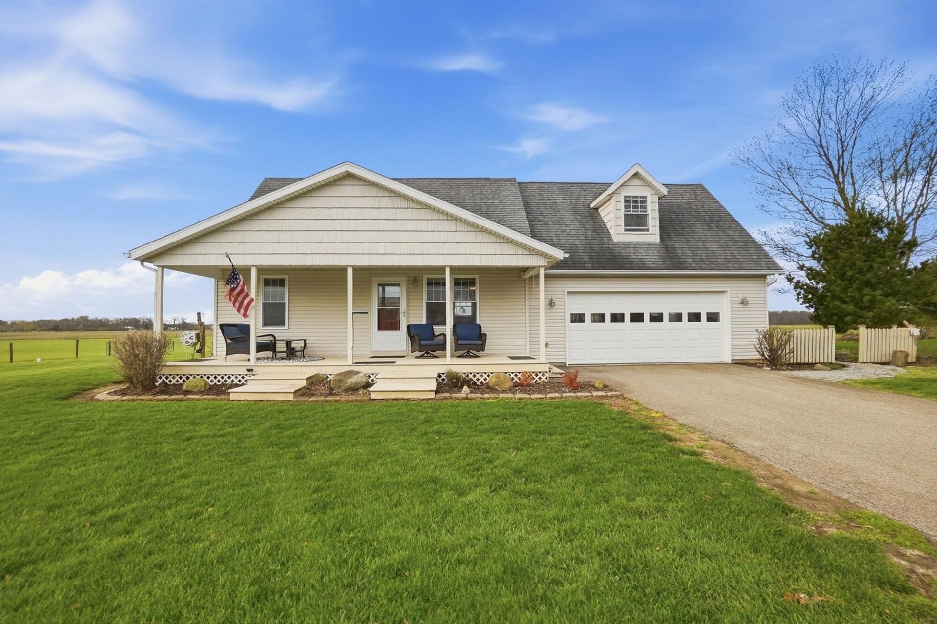 281 W Jackson Road, Springfield, OH 45502 Main Photo