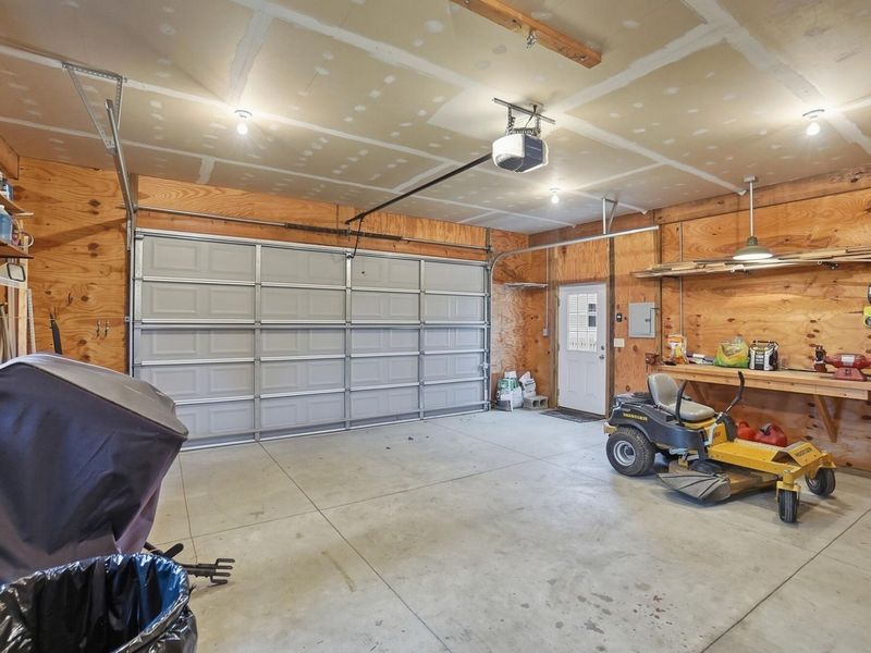 281 W Jackson Road, Springfield, OH 45502 Photo 30