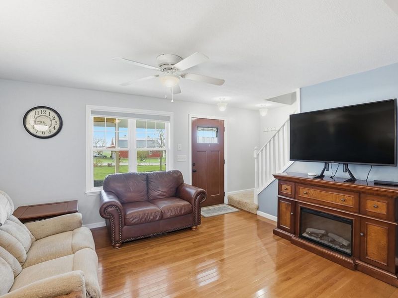 281 W Jackson Road, Springfield, OH 45502 Photo 6