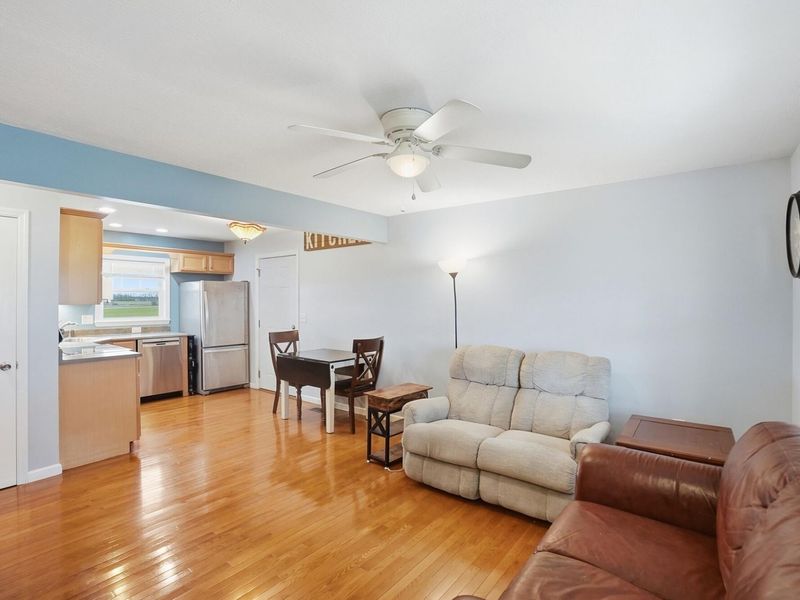 281 W Jackson Road, Springfield, OH 45502 Photo 7