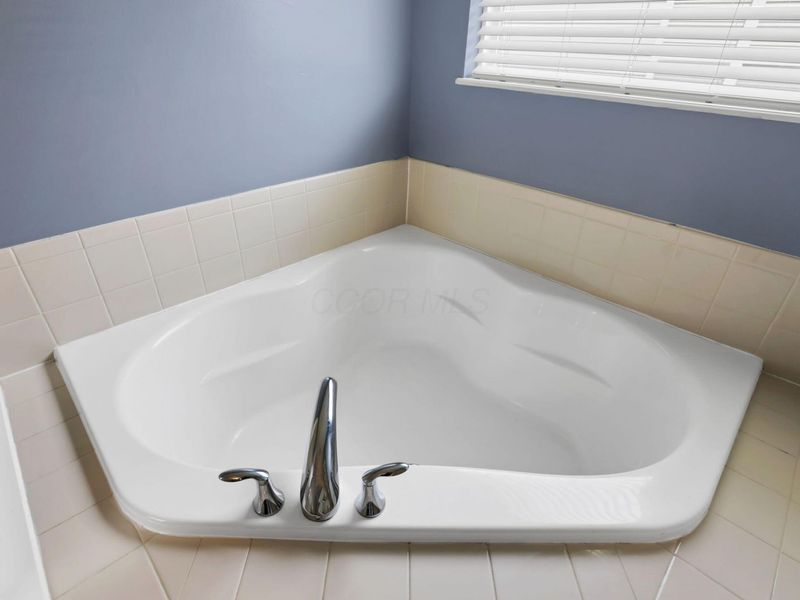 175 Poe Avenue , Lithopolis, OH 43136 Photo 41