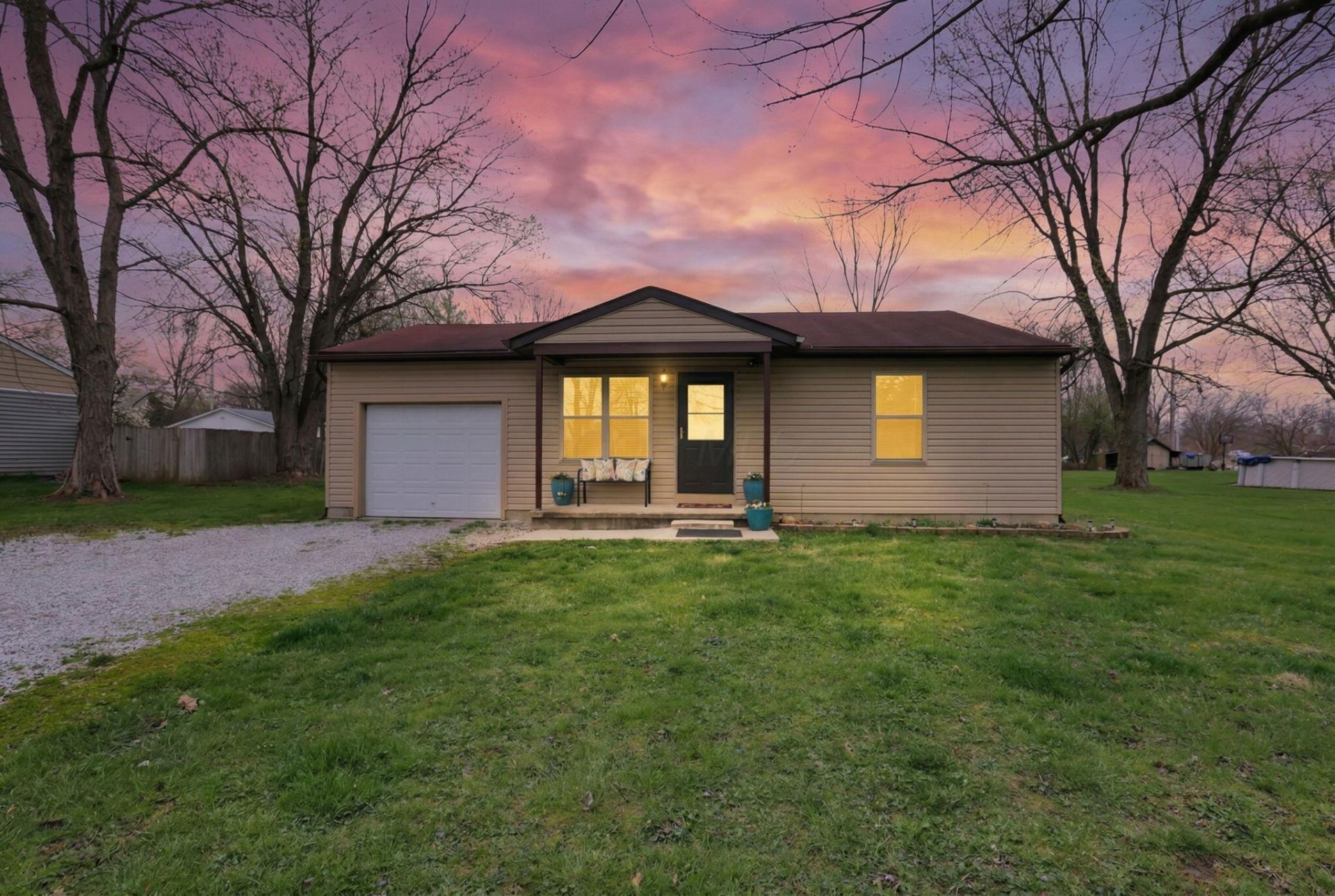 81 3rd Avenue Sw, Etna, OH 43062 Main Photo