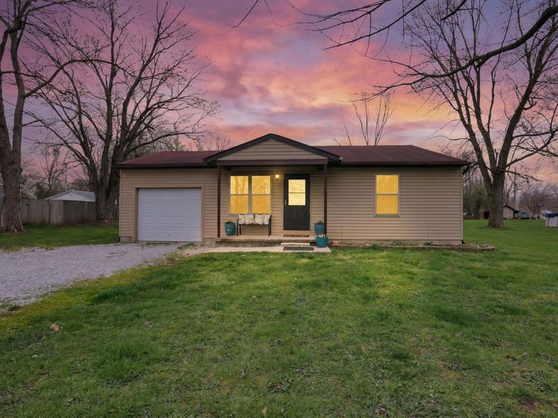 81 3rd Avenue SW, Etna, OH 43062 Photo 1