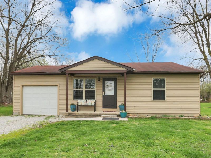 81 3rd Avenue SW, Etna, OH 43062 Photo 2