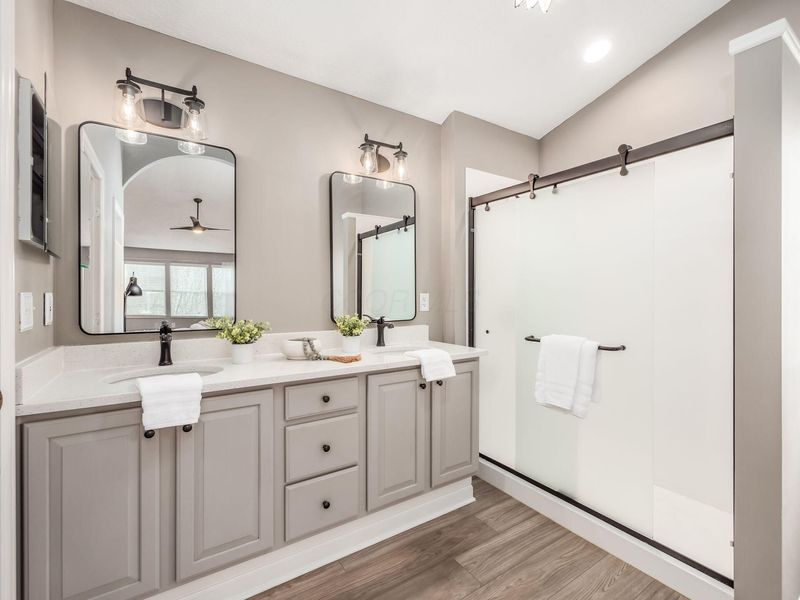 184 Stamford Drive, Powell, OH 43065 Photo 32